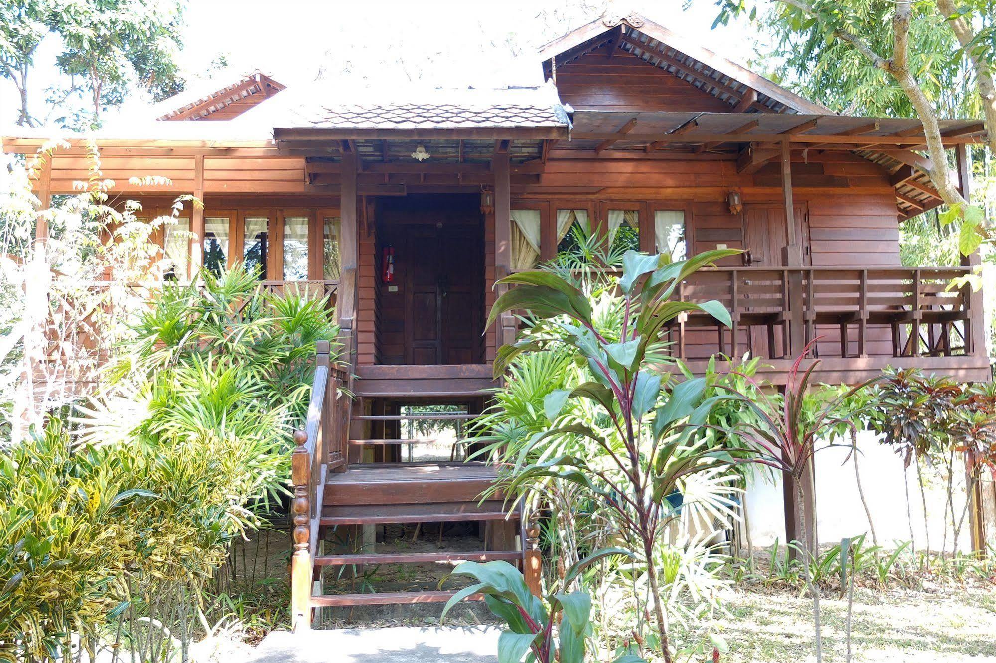 Tianna Garden Village Chiang Mai Luaran gambar